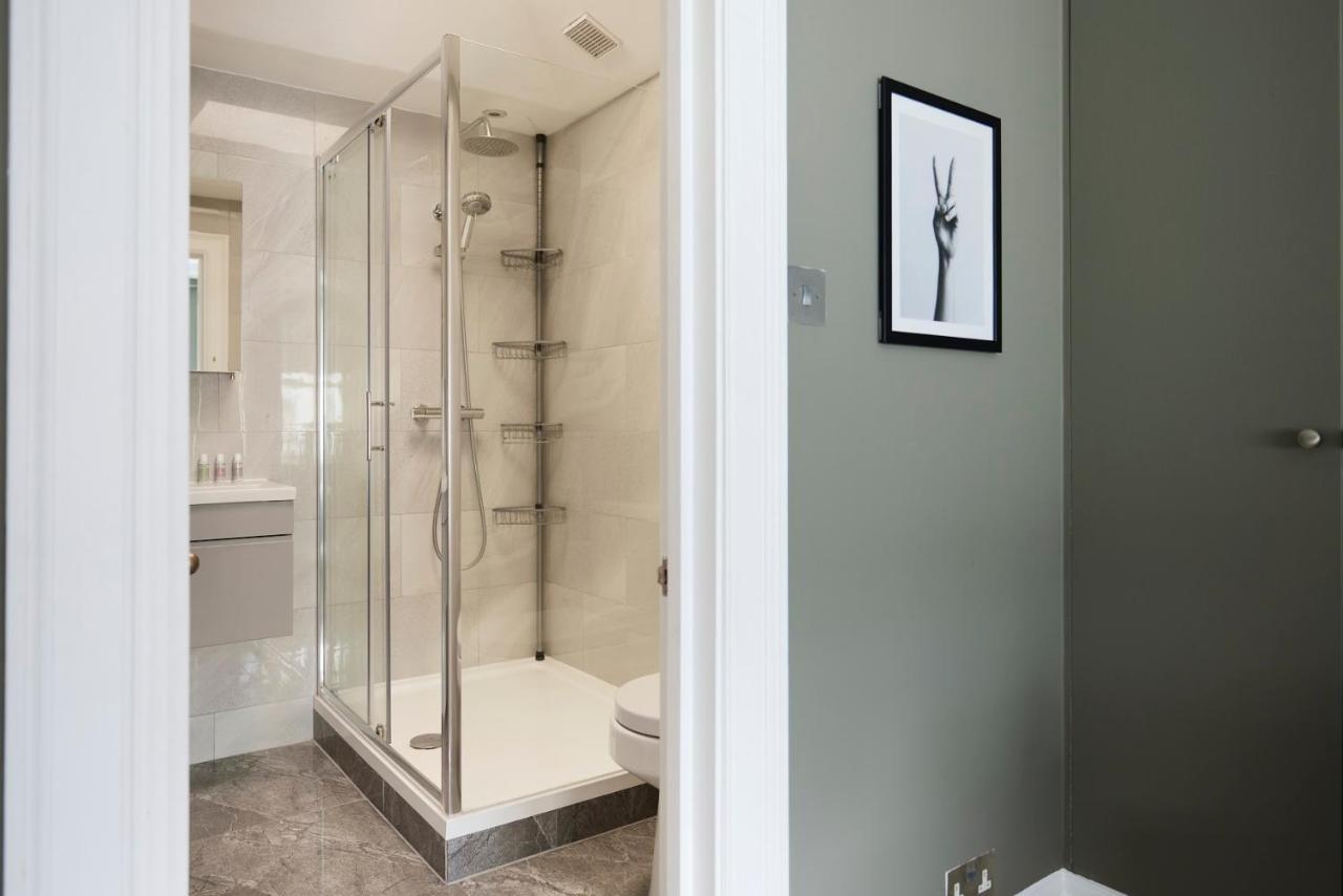 The South Kensington Wonder - Trendy 3Bdr House With Garden Apartment London Exterior photo